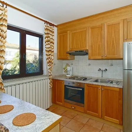 Awesome In With Kitchen Poreč