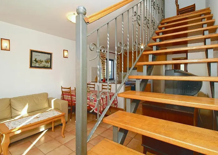 Vcemina Cr * 포레치